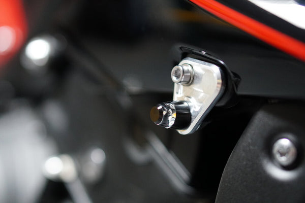 Street Triple MotoGadget M-Blaze Pin Turn Signals