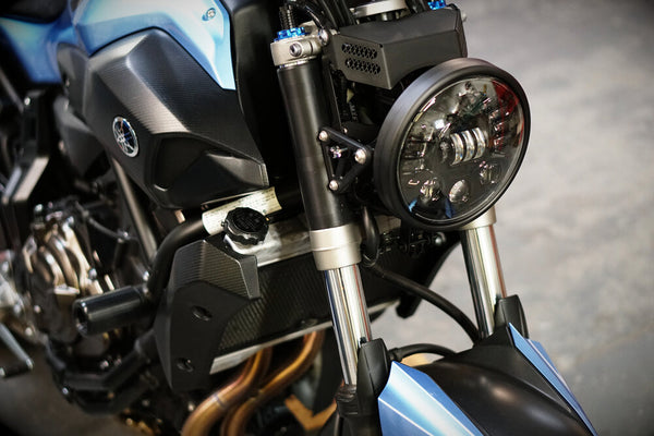 MT-07 (FZ-07) - Brogue Collective - 7" LED Naked Headlight Kit