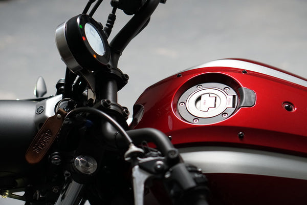 XSR700 Gauge Relocation Kit