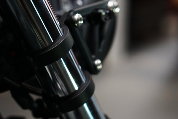 Brogue 41 MM Hinged Fork Clamps