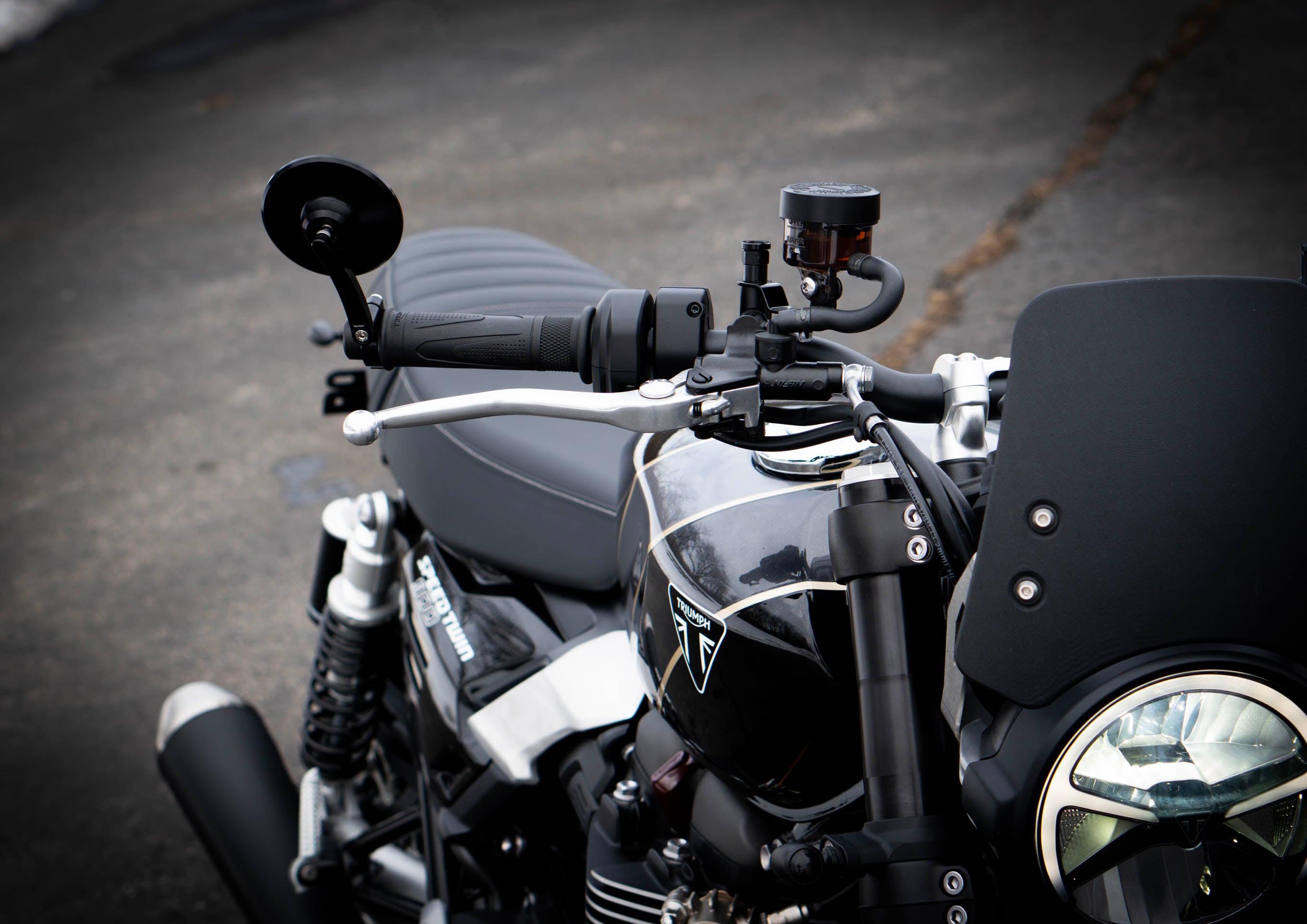 アクセサリー Triumph Motorcycle Monographs Triumph Bar End Finishers & Mirror Kits - 7/8” Handlebar Triumph
