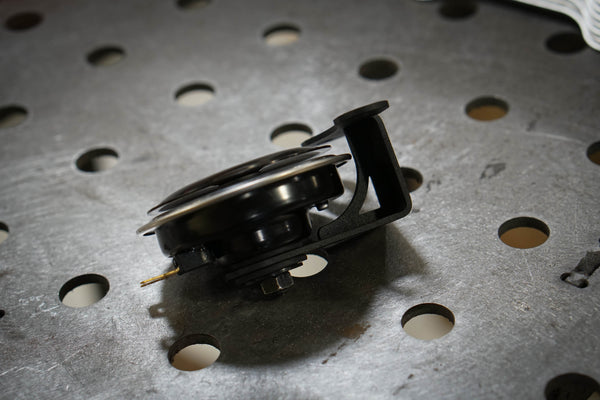 Brogue Custom Horn Relocation Bracket - Triumph Bobber - Speedmaster 2017-2024+