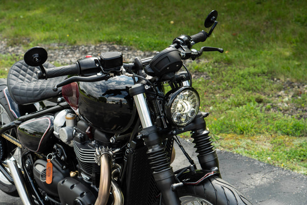 Triumph Bobber - Speedmaster - JW Speaker Adaptive Plug & Play Headlight Kit