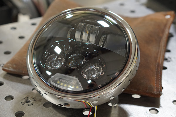 Triumph Modern Classic JW Speaker 7" - 8780 EVO S LED Headlight Kit - 2016+ Thruxton - Scrambler - Bonneville T100 - T120 - Speed Twin - Street Twin