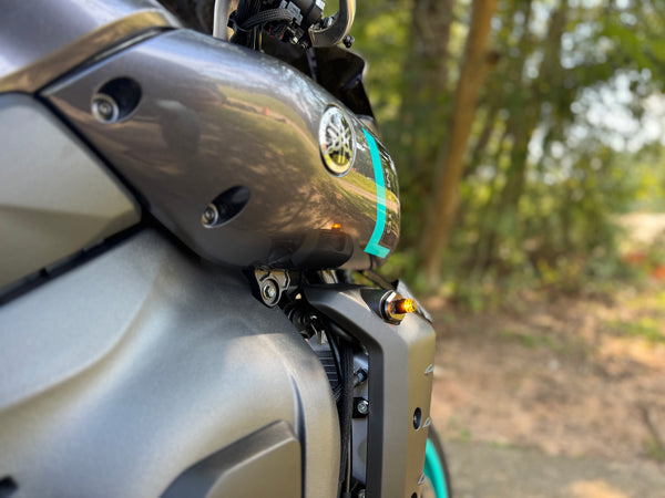 Yamaha MT-10 Front Machined Turn Signal Plate Adapter Kits 2016-2025
