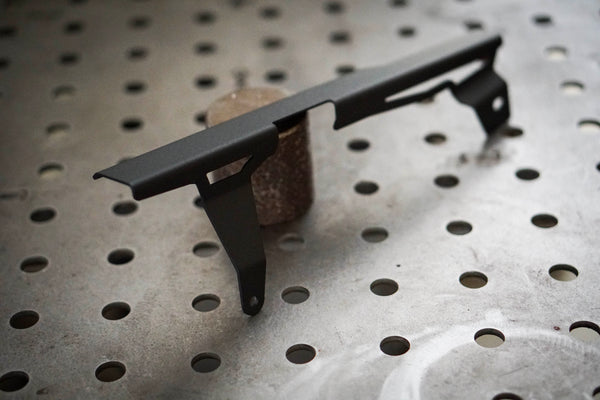 Triumph T120 / T100 Chain Guard V2 - Brogue Moto