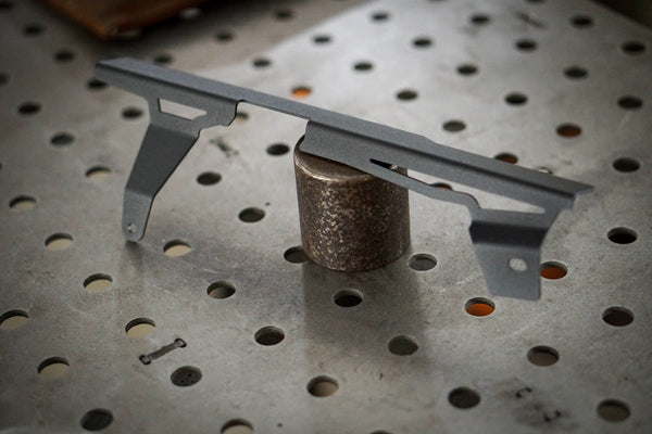 Triumph T120 / T100 Chain Guard V2 - Brogue Moto