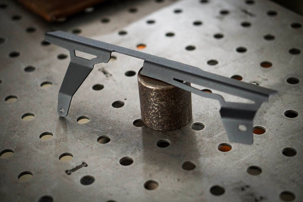 Triumph T120 / T100 Chain Guard V2 - Brogue Moto