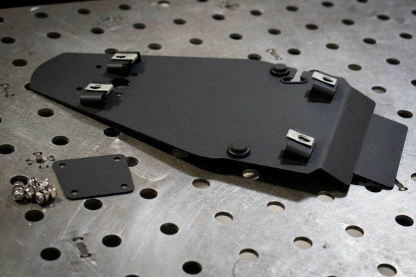 Fender Eliminator + Side Axle Mount License Plate Complete Kit – T100 / T120 / Street Cup / Street Twin /  Street Scrambler - Brogue Moto