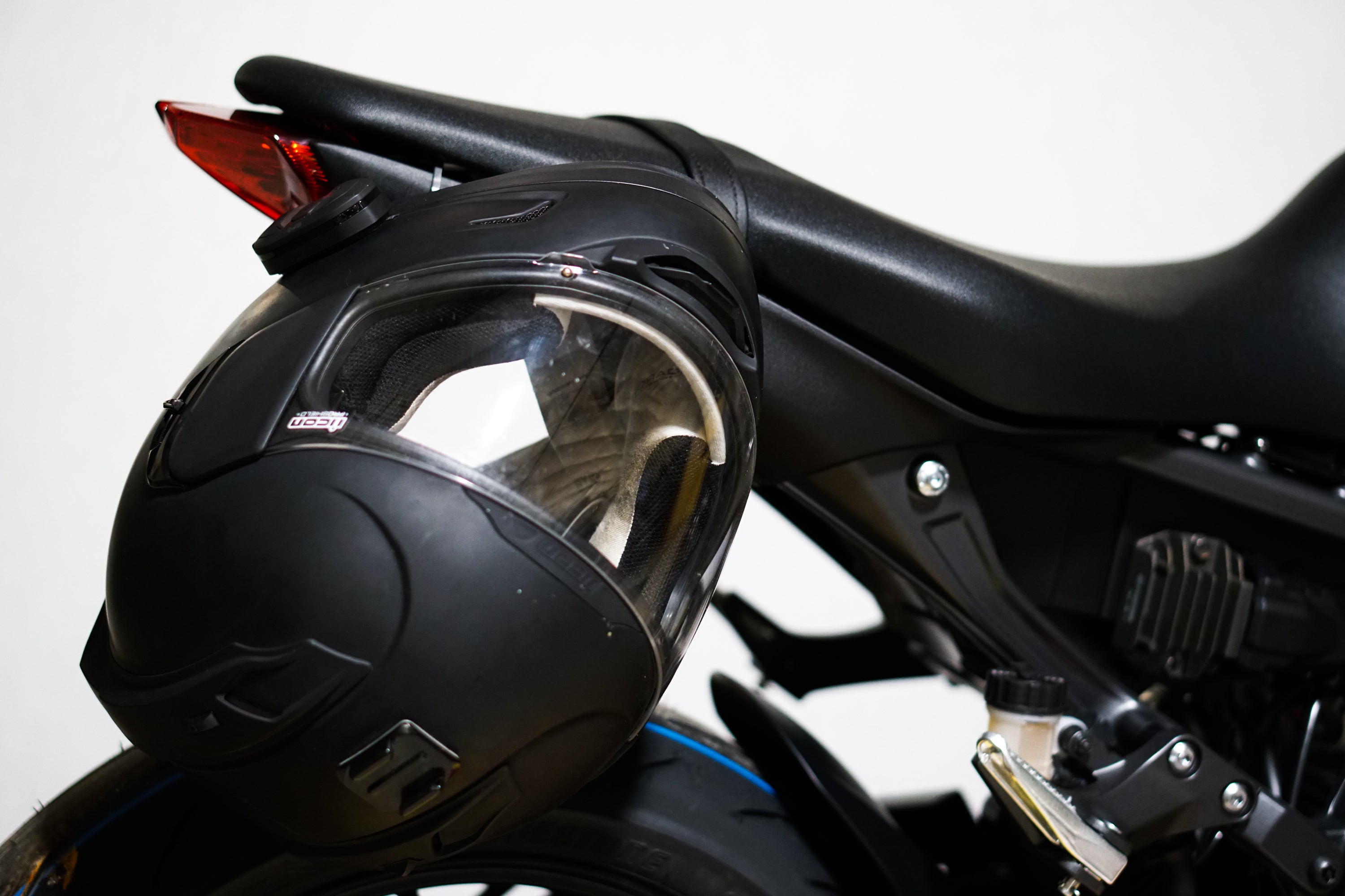 mt 09 helmet hook Yamaha MT-09 Helmet Hook (lock) 2021-2023