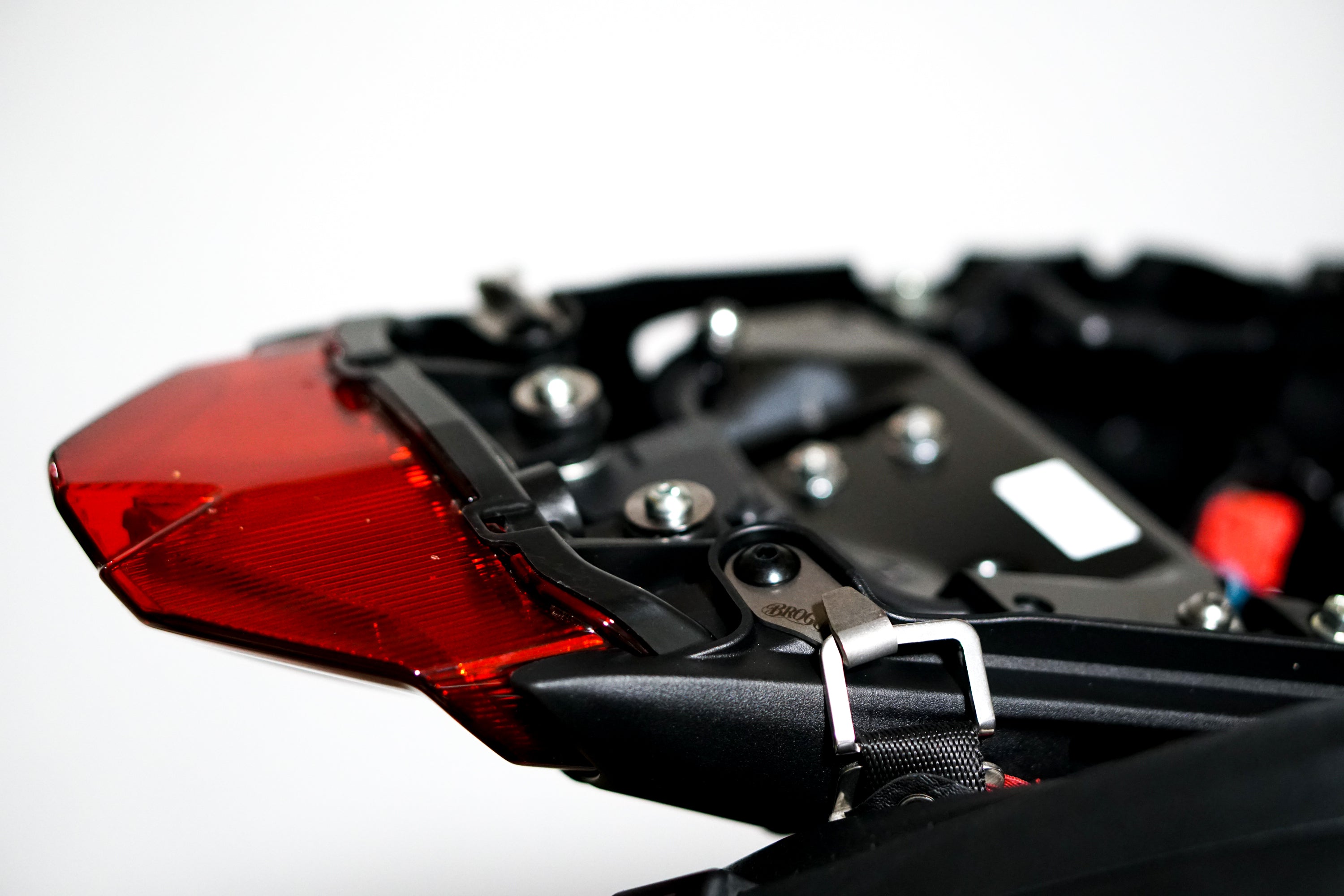boardman mt 9.0 helmet Yamaha MT-09 Helmet Hook (lock) 2021-2023 – Brogue Motorcycles