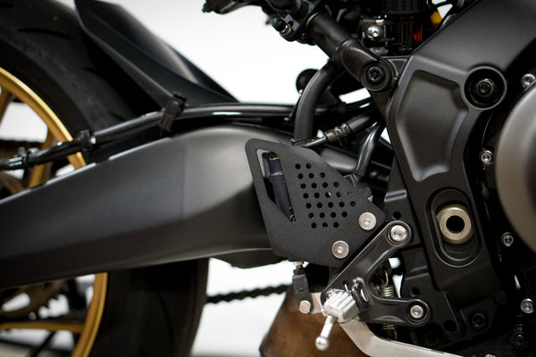 Yamaha XSR900 Black Heel Guards 2022+