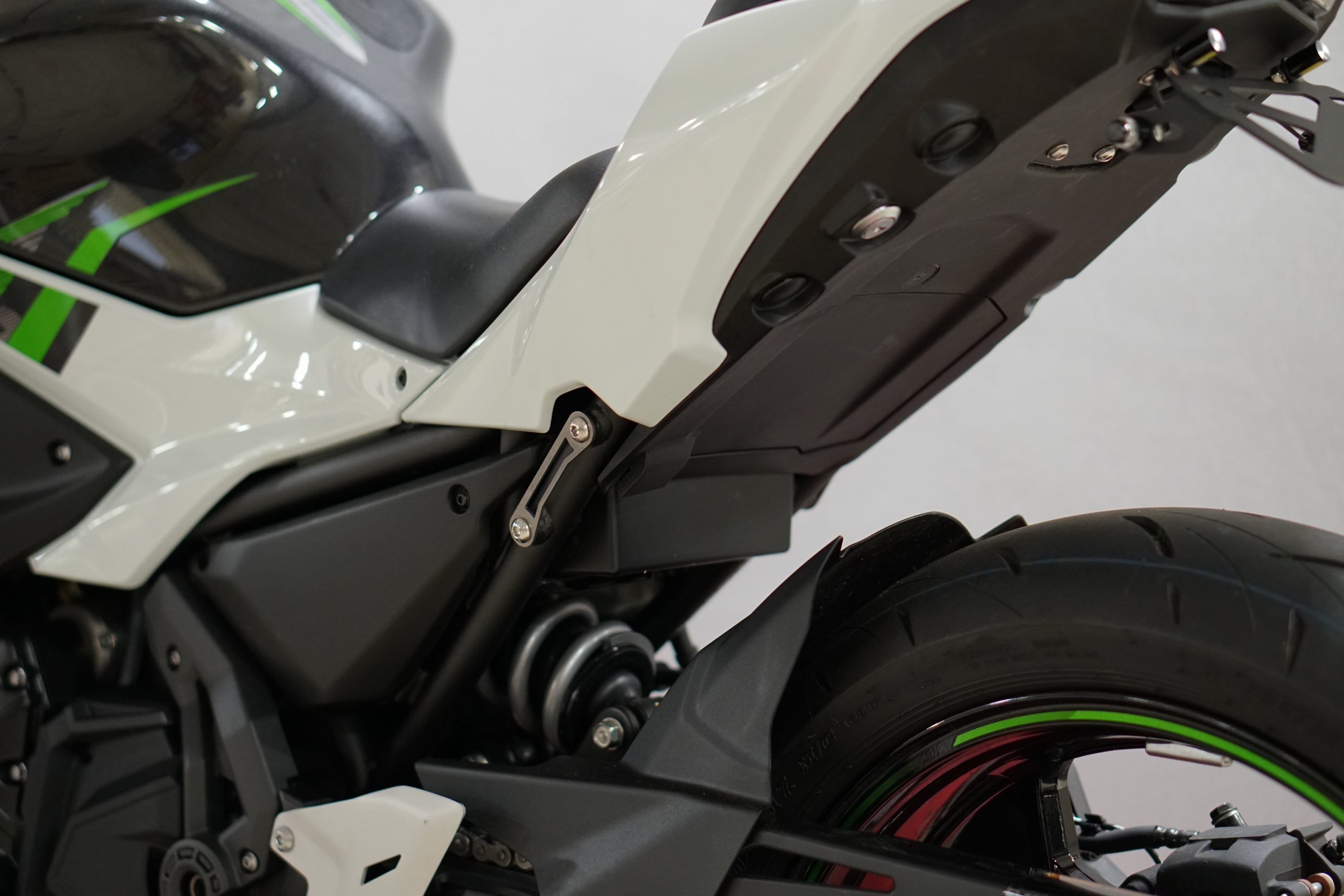 Ninja650 ('17-) ローシート Ninja650 ('17-) ローシート Ninja650 ('17-) ローシート Ninja650