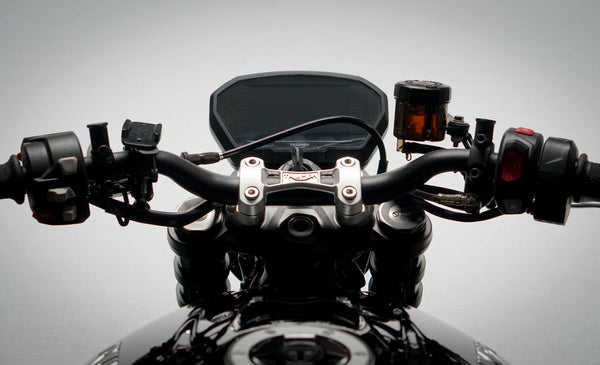 Street Triple 765 - Brogue Collective - 7" LED Naked Headlight Kit