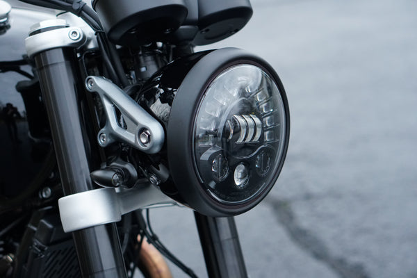 Brogue Moto Triumph Modern Classic JW Speaker 7" LED Headlight Kit - 2016+ Thruxton - Scrambler - Bonneville T100 - T120 - Speed Twin - Street Twin